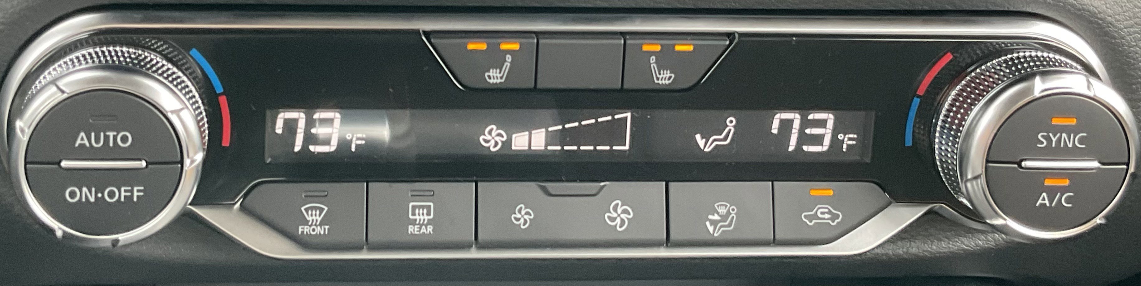 Used 2025 Nissan Sentra SR image 16