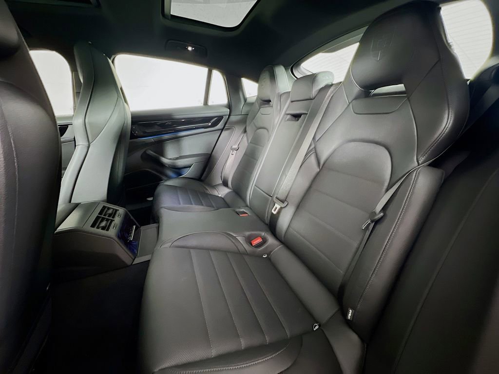 New 2026 Porsche Panamera 4 image 24
