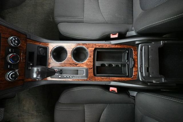 Used 2014 Chevrolet Traverse LT image 32