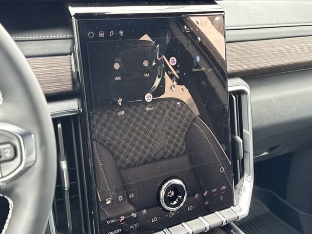 New 2026 GMC Acadia Denali w/ Super Cruise Package FWD image 23