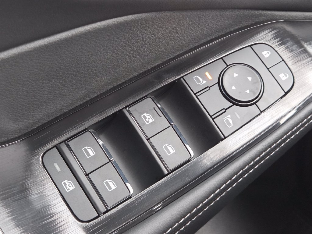 New 2026 Nissan Rogue Dark Armor AWD/4WD image 10