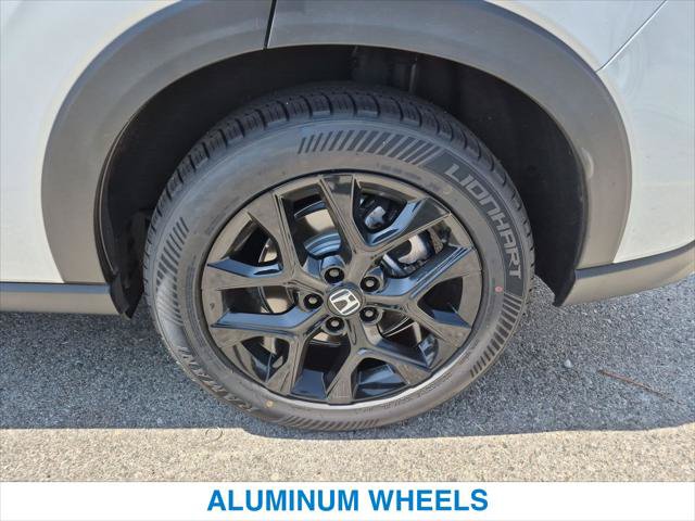 Used 2024 Honda HR-V Sport image 11