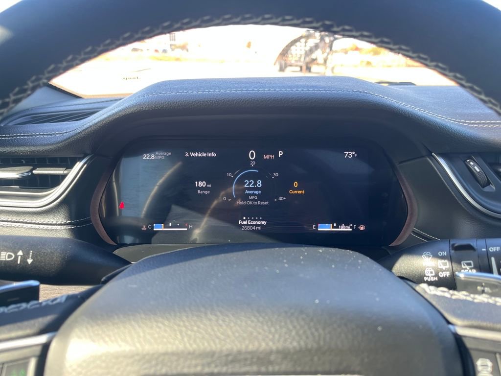 Used 2024 Jeep Grand Cherokee Limited w/ Luxury Tech Group II image 19