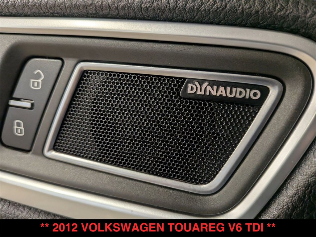 Used 2012 Volkswagen Touareg Sport image 26