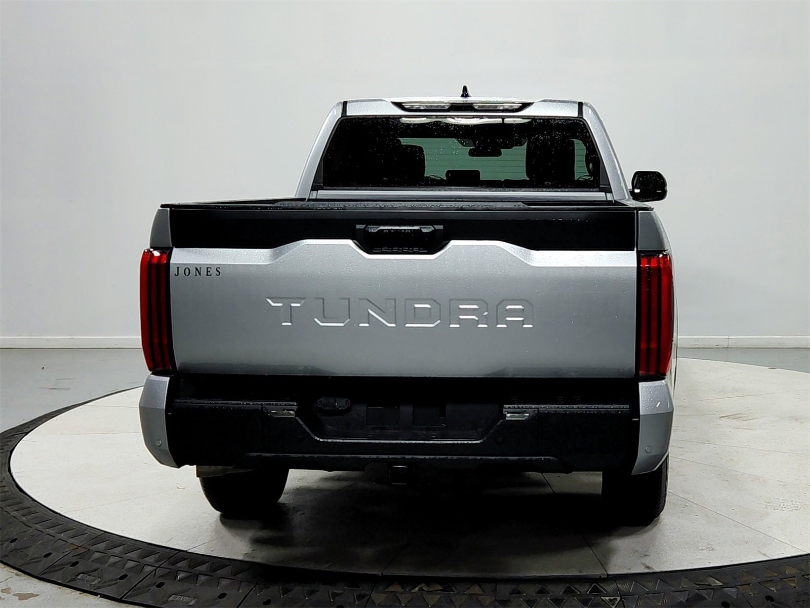 Used 2022 Toyota Tundra SR5 image 6