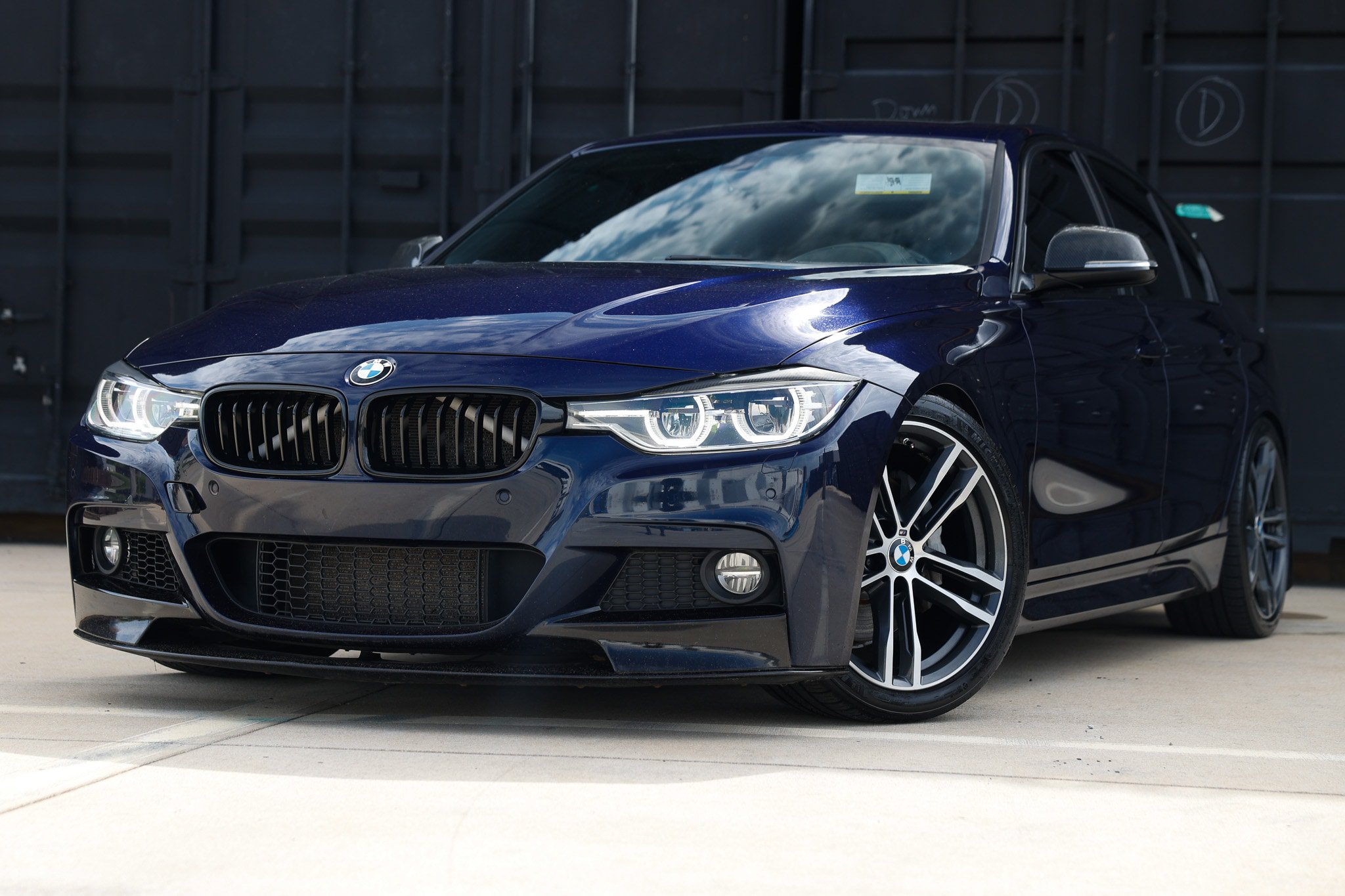 Used 2018 BMW 340i Sedan RWD image 1