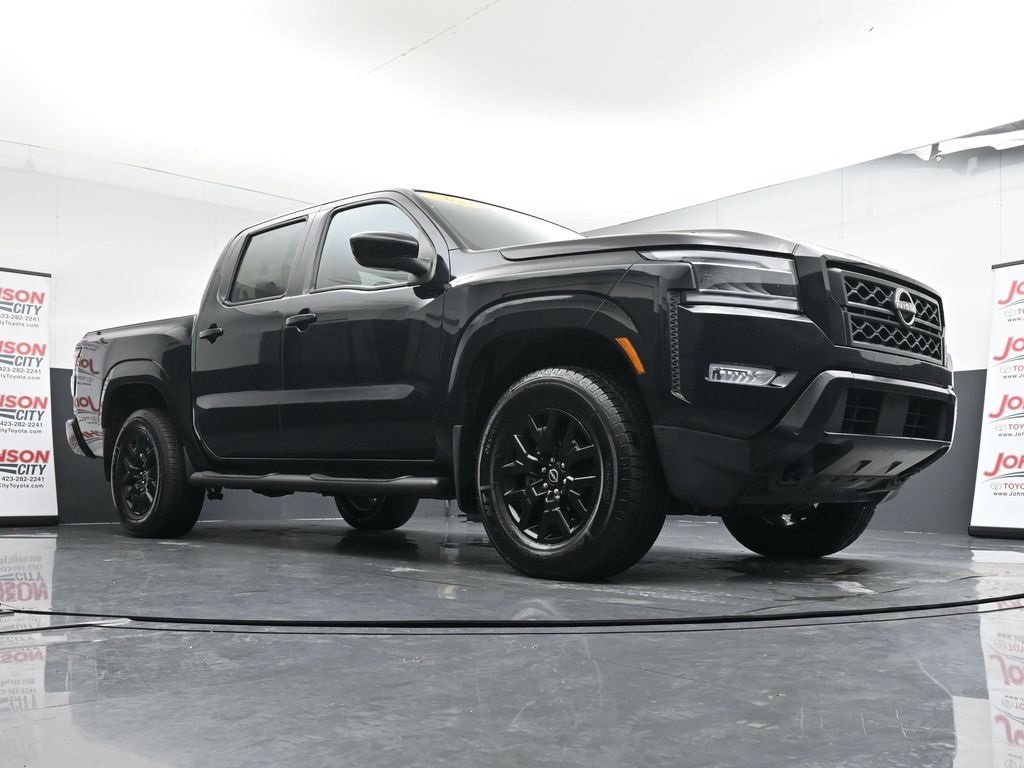 Used 2023 Nissan Frontier SV w/ Midnight Edition Package image 32