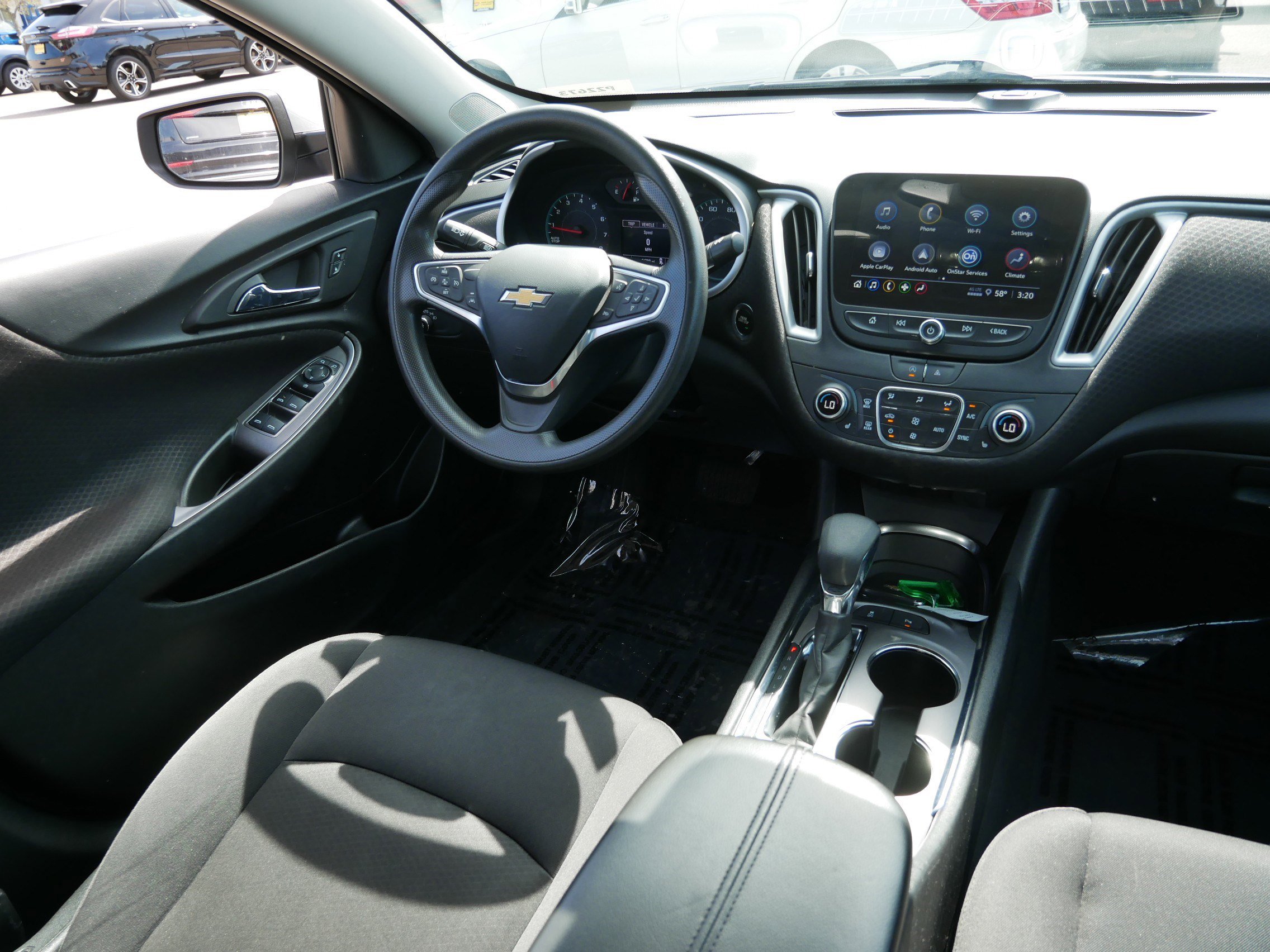 Used 2024 Chevrolet Malibu LT FWD image 9