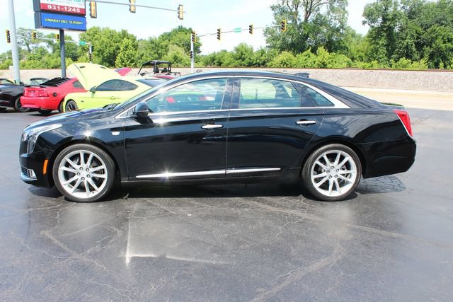 Used 2019 Cadillac XTS Premium Luxury FWD image 4