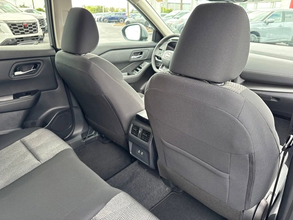 New 2026 Nissan Rogue SV FWD image 19