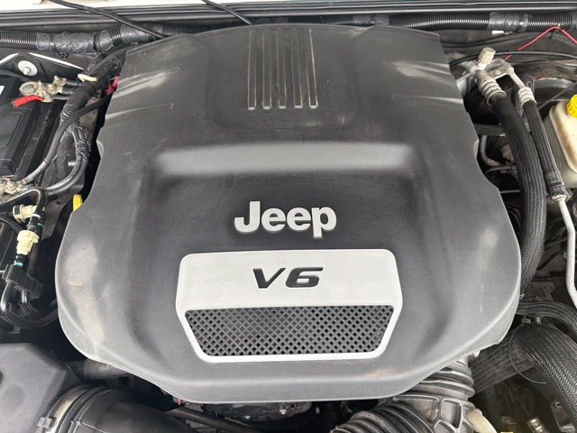 Used 2017 Jeep Wrangler Unlimited Rubicon AWD/4WD image 28