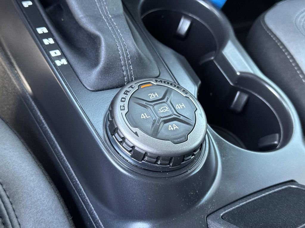 Certified 2024 Ford Bronco Black Diamond w/ Sasquatch Package image 15