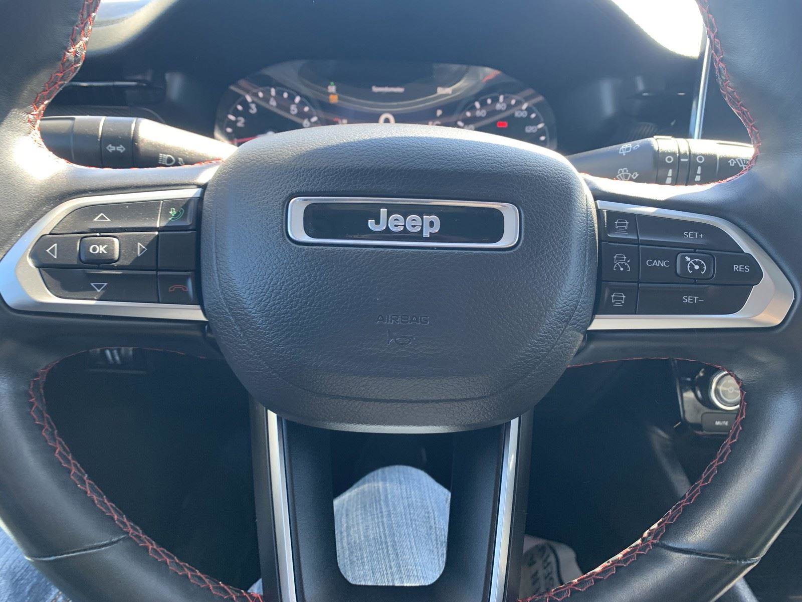 Used 2022 Jeep Compass Trailhawk w/ Trailhawk Convenience Group image 17