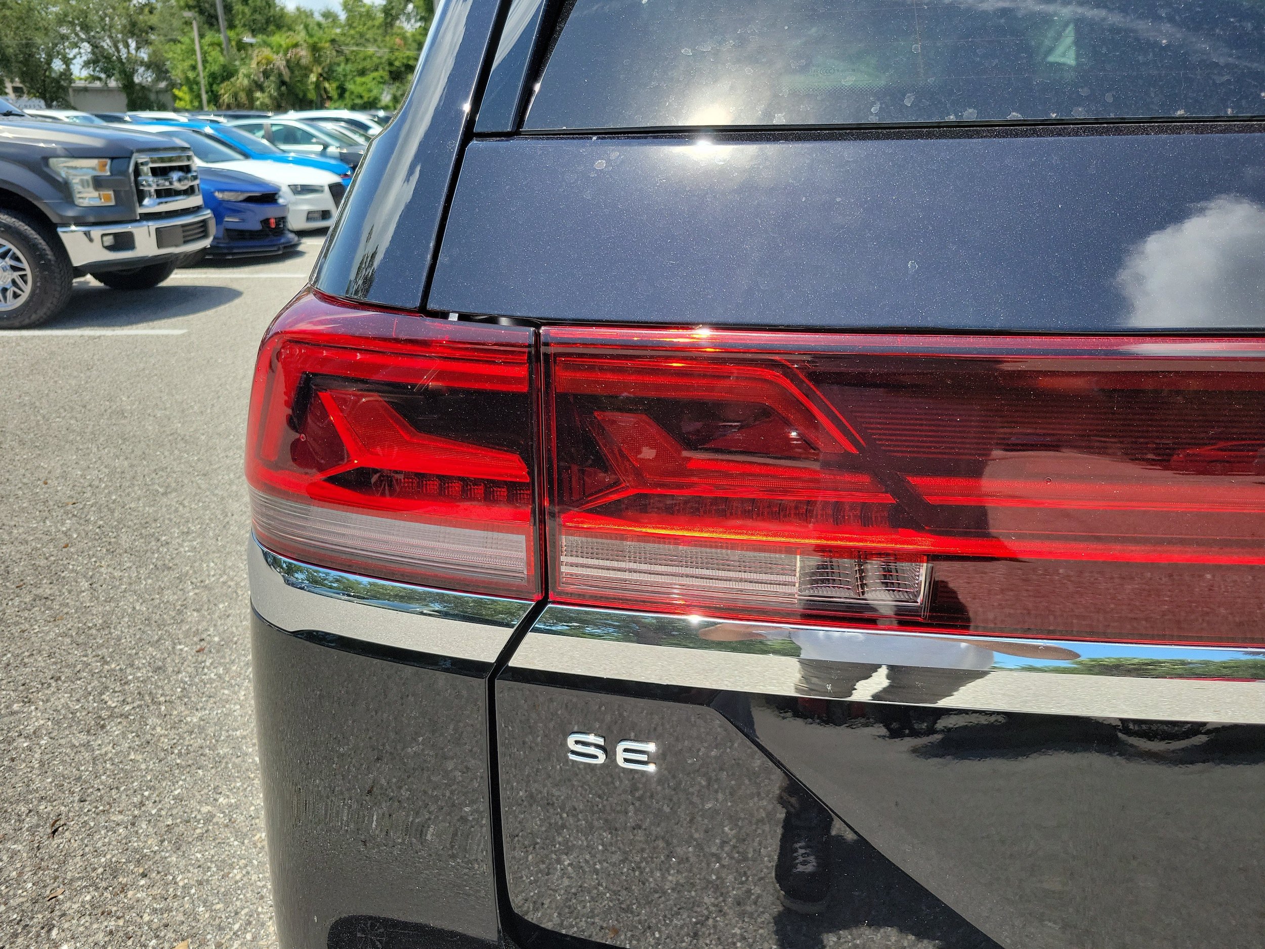 New 2026 Volkswagen Atlas SE FWD image 10