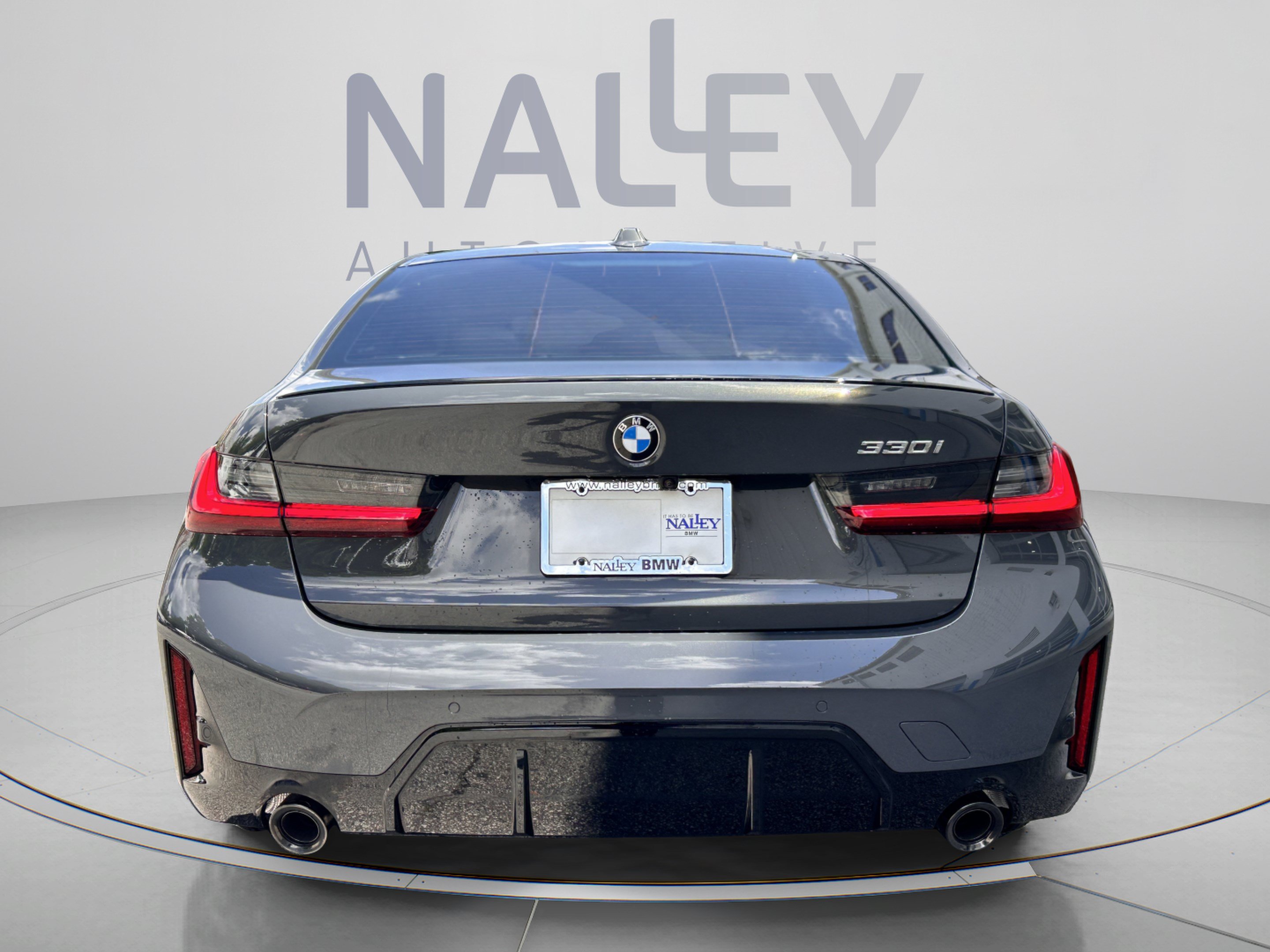 New 2026 BMW 330i Sedan w/ M Sport Package RWD image 3