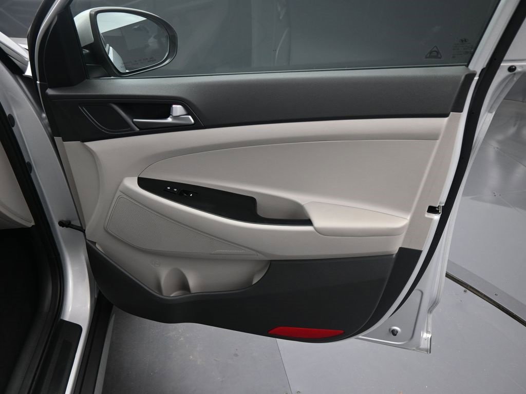 Used 2017 Hyundai Tucson SE image 3