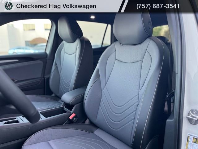 New 2026 Volkswagen Tiguan SE R-Line image 21