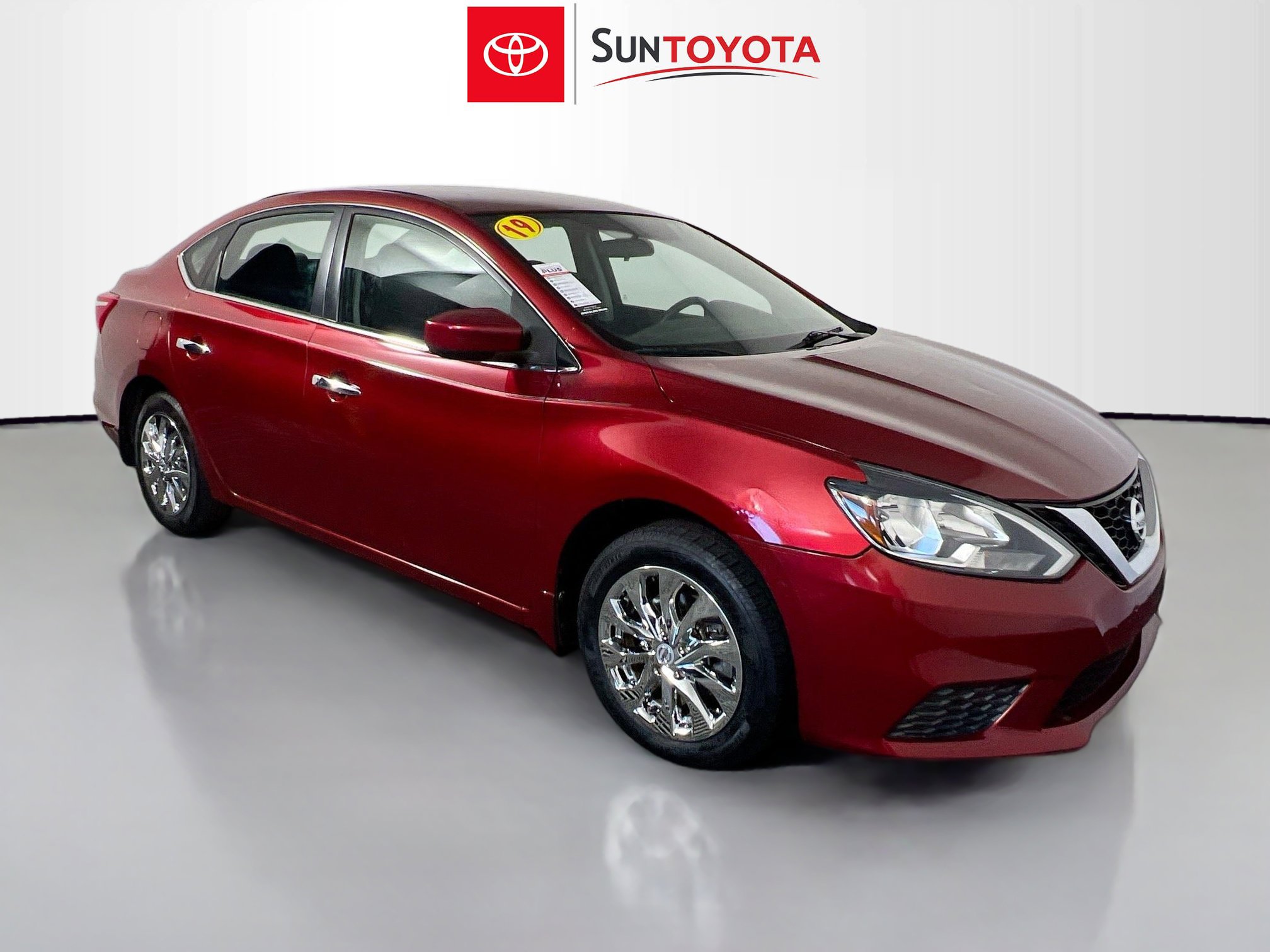 Used 2019 Nissan Sentra SV FWD image 1