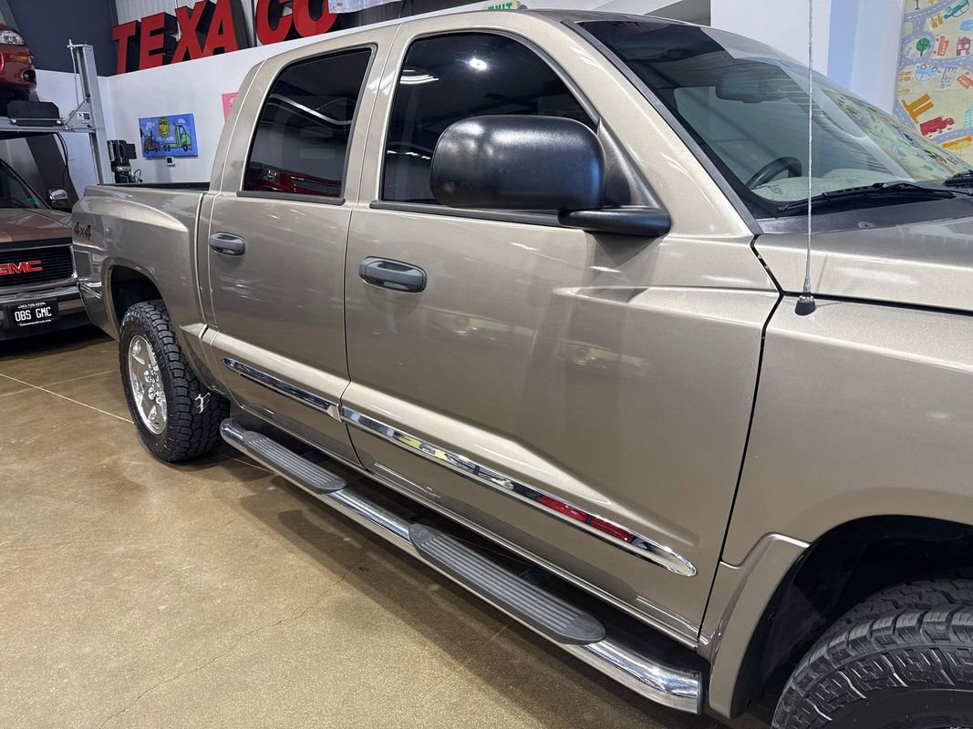 Used 2006 Dodge Dakota Laramie w/ Trailer Tow Group image 59