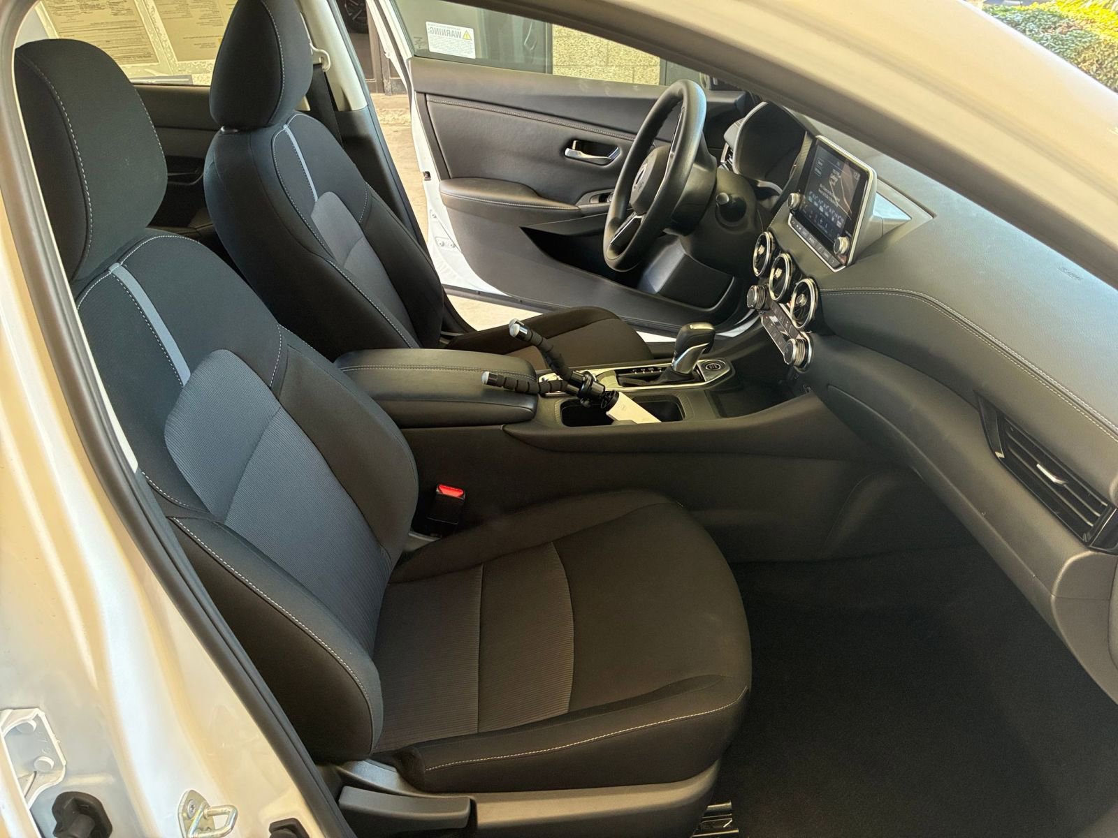 Used 2025 Nissan Sentra SV image 25