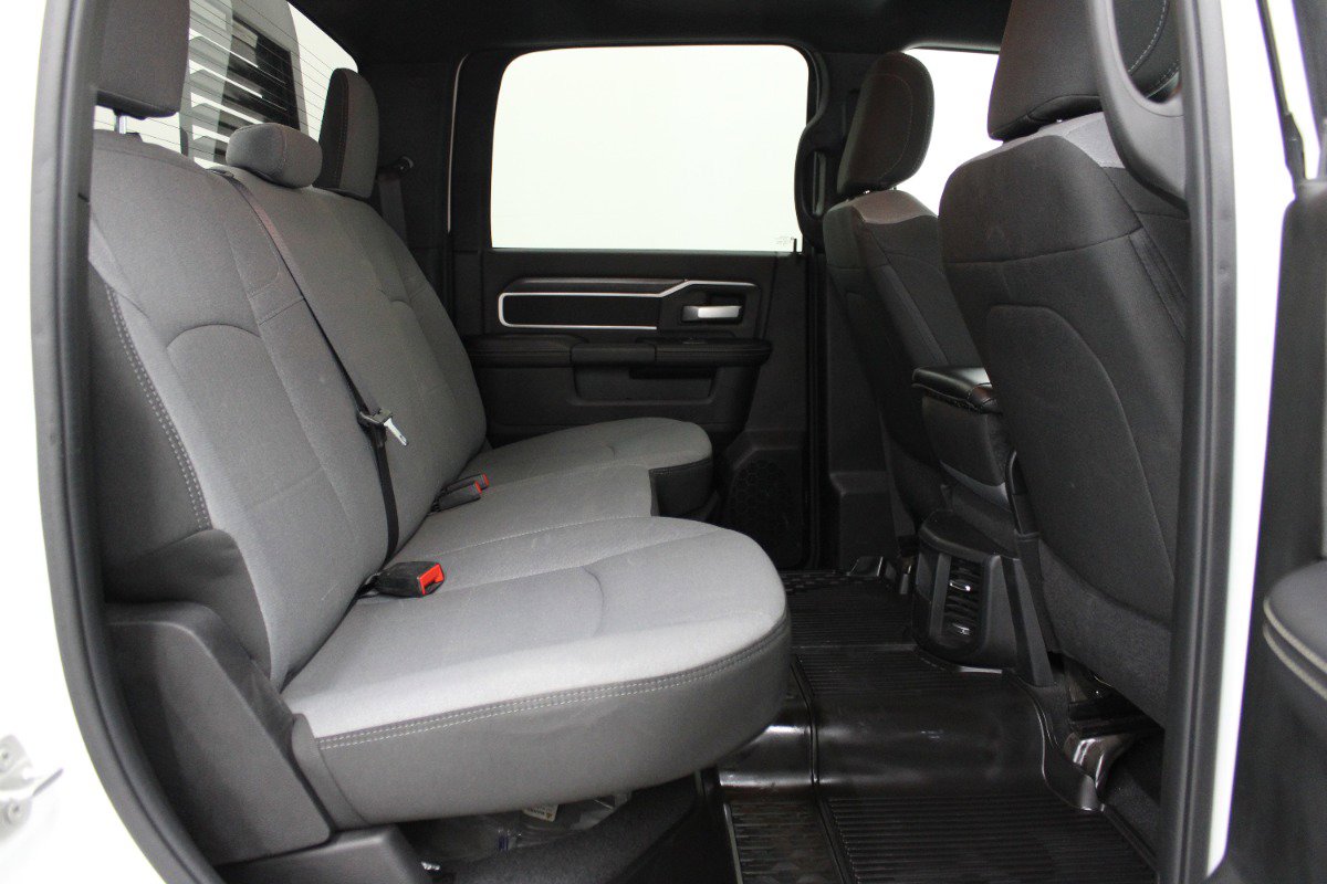 Used 2024 RAM 3500 SLT w/ Quick Order Package 2YG SLT AWD/4WD image 11