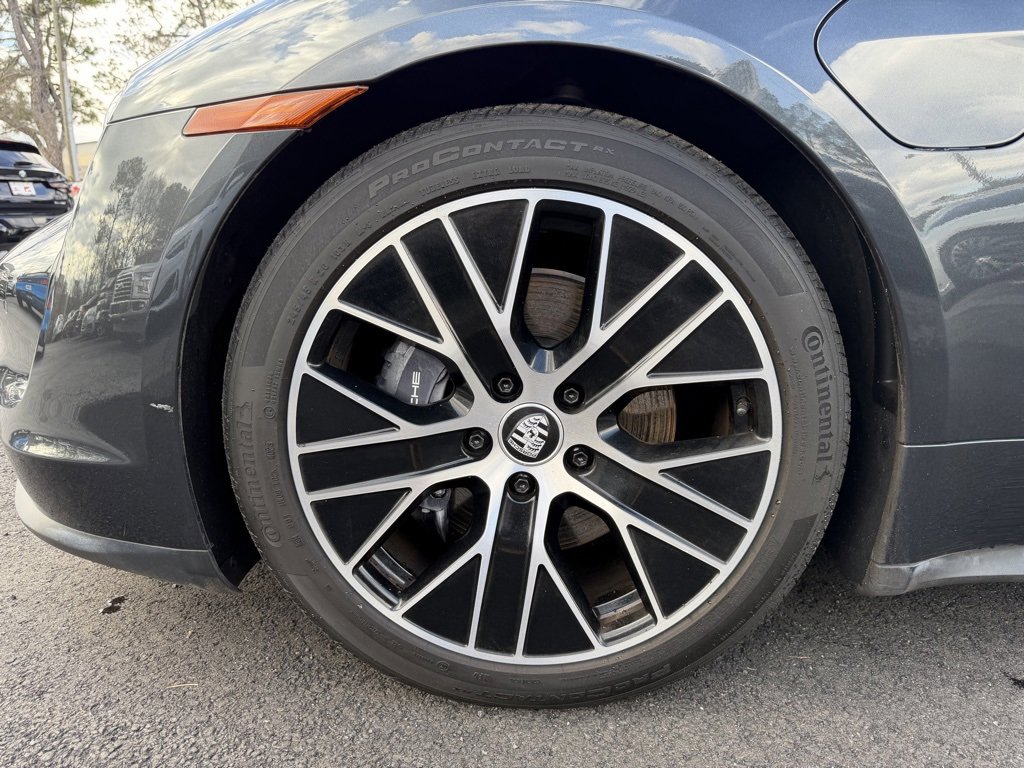 Used 2024 Porsche Taycan w/ Premium Package image 8