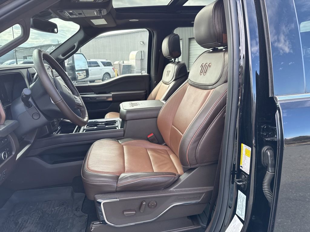 Used 2024 Ford F450 King Ranch w/ Chrome Package image 12