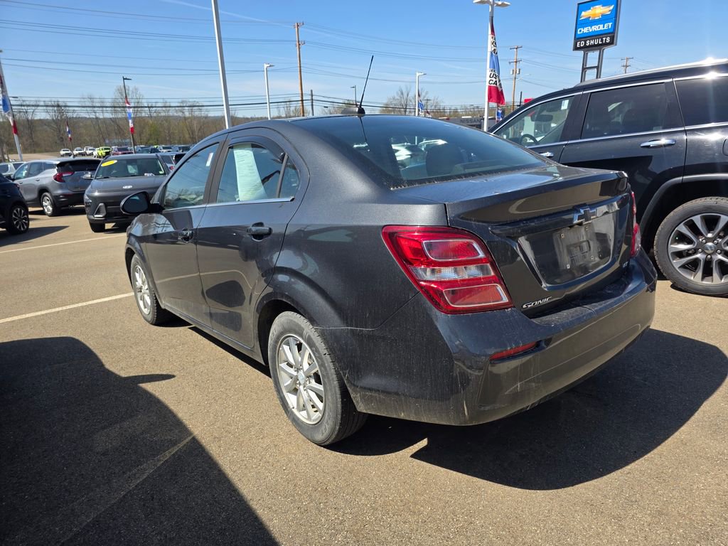 Used 2019 Chevrolet Sonic LT w/ Convenience Package FWD image 7