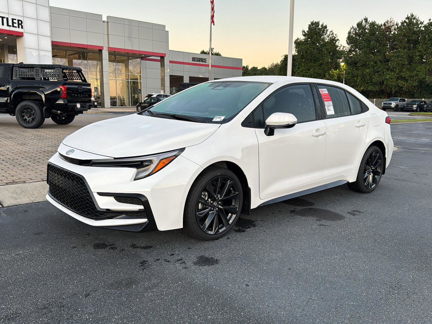 New 2026 Toyota Corolla SE video 1