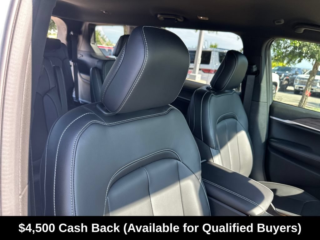 New 2026 Jeep Grand Cherokee L Limited AWD/4WD image 37