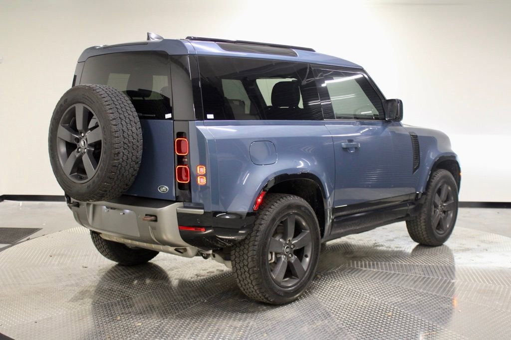 Certified 2022 Land Rover Defender 90 X-Dynamic S AWD/4WD image 7