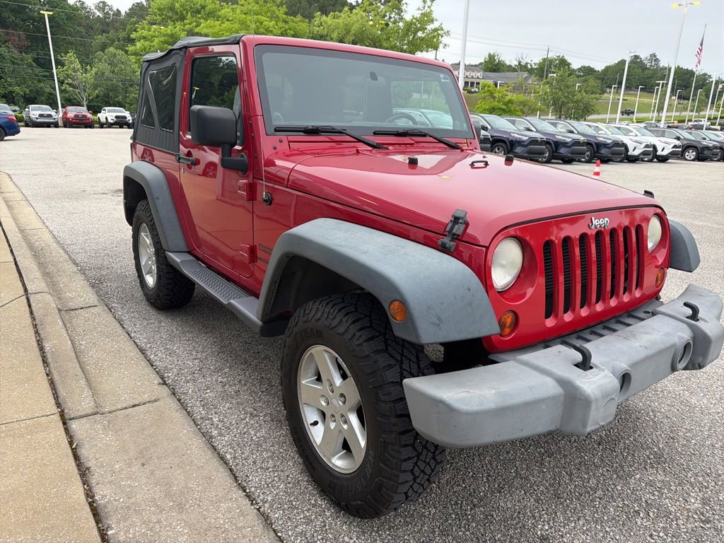 Used 2013 Jeep Wrangler Sport AWD/4WD image 4