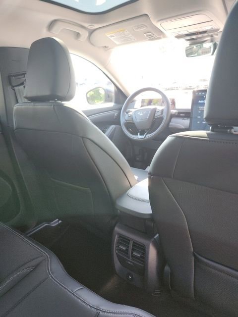 New 2025 Ford Mustang Mach-E Premium image 23