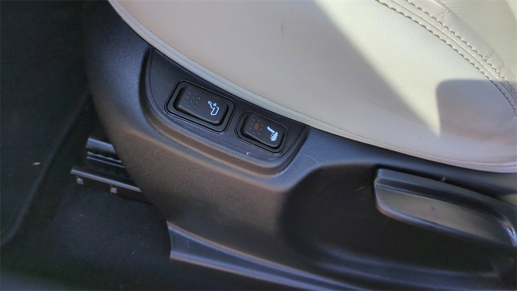 Used 2018 FIAT 500L Lounge image 11