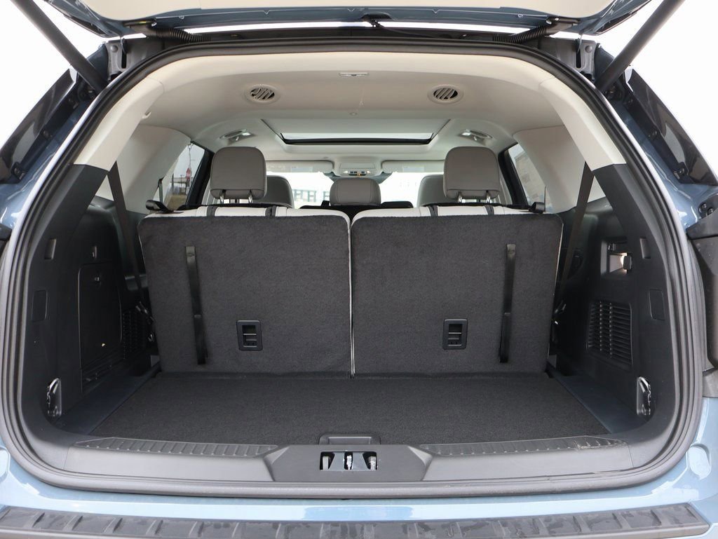 New 2026 Ford Explorer Active w/ Active Comfort Package image 15