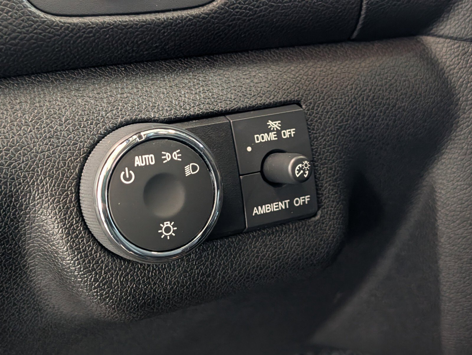 Used 2016 Buick Enclave Premium w/ Experience Buick Package image 17