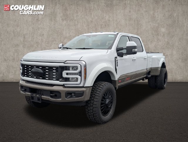 New 2026 Ford F450 King Ranch w/ FX4 Off-Road Package AWD/4WD image 3