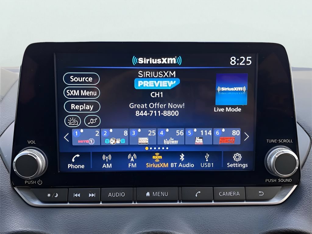 Used 2024 Nissan Sentra SR FWD image 11