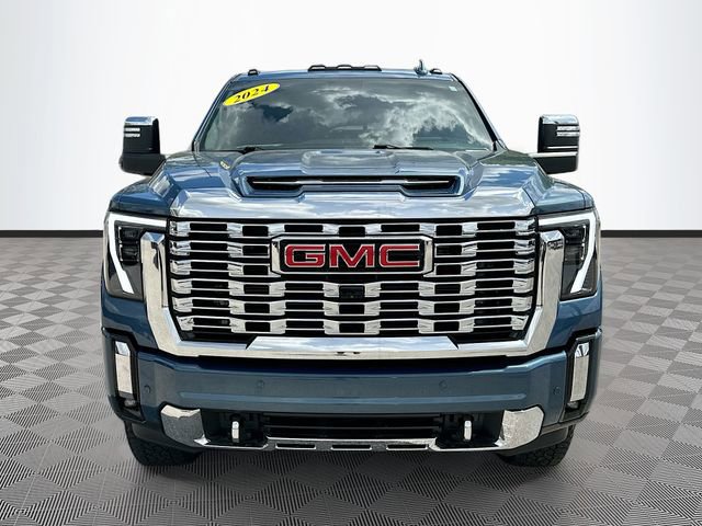 Used 2024 GMC Sierra 2500 Denali w/ Denali Reserve Package image 2