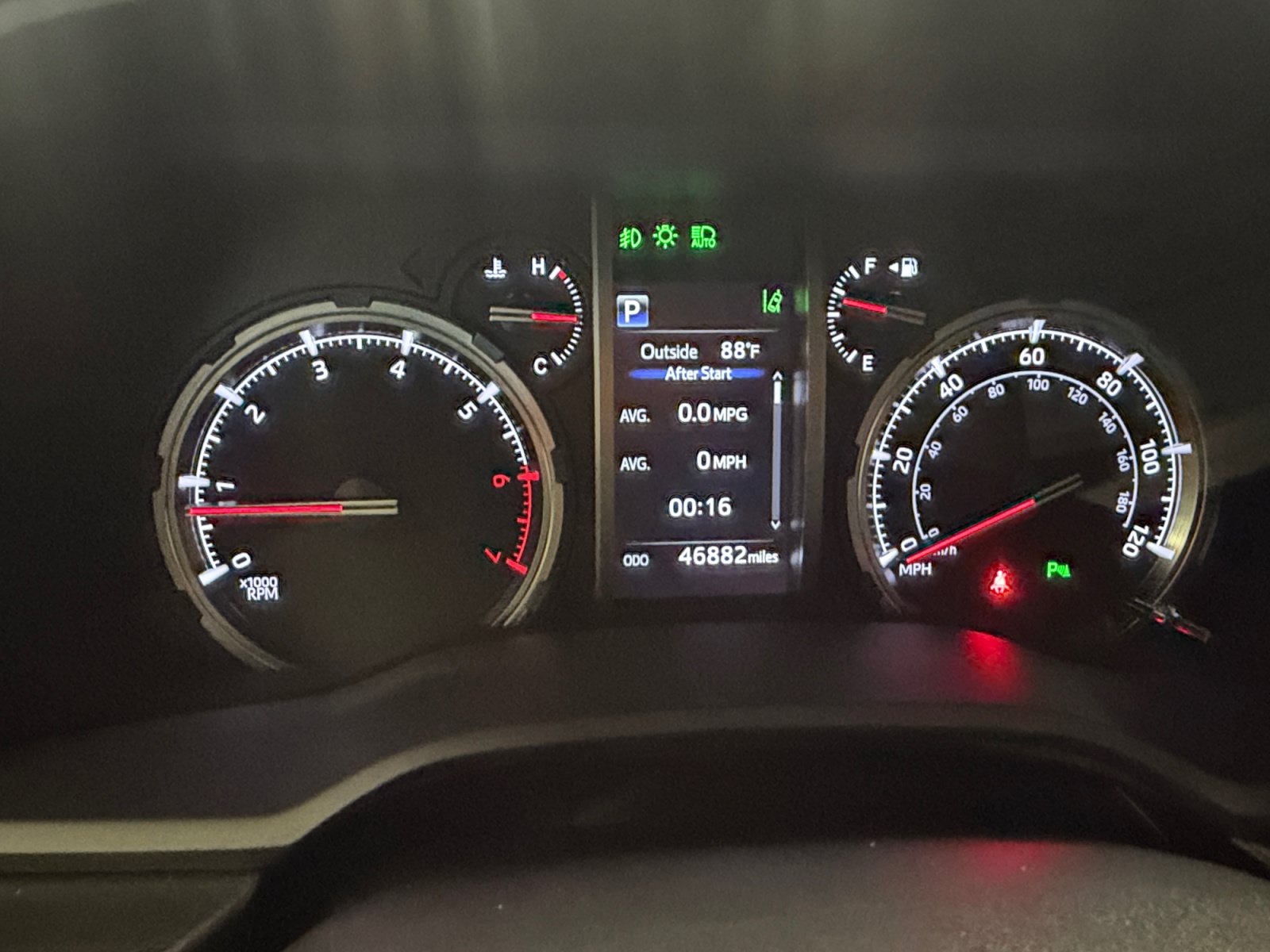 Used 2024 Toyota 4Runner Limited RWD image 21