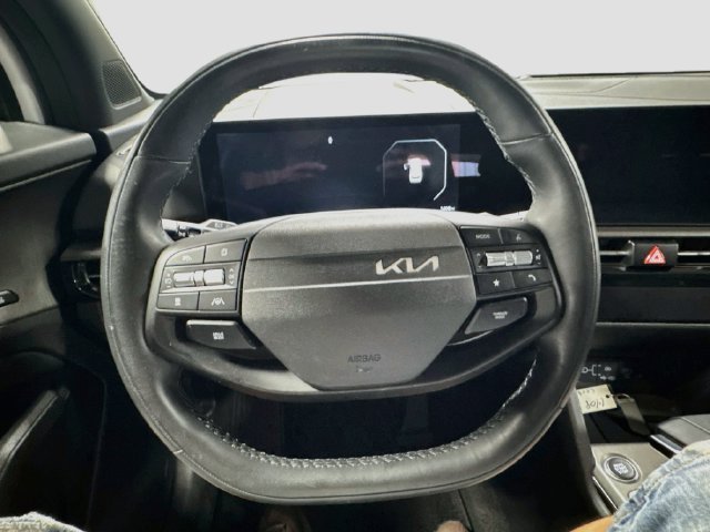 Certified 2026 Kia Sportage X-Line w/ X-Line Technology Package AWD/4WD image 11