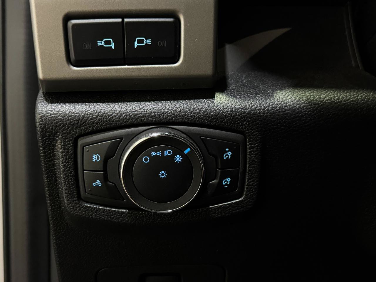 Used 2020 Ford F250 Lariat AWD/4WD image 7