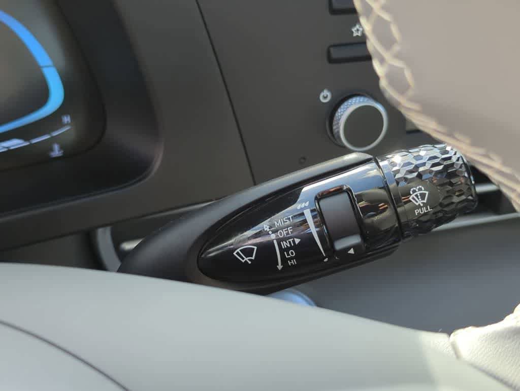 New 2026 Hyundai Elantra SEL Sport Premium FWD image 27