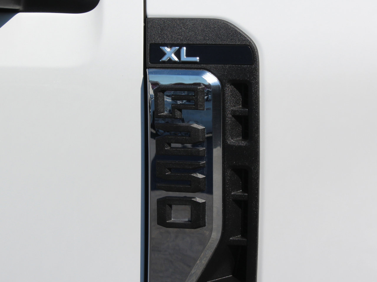 Used 2024 Ford F250 XL image 38