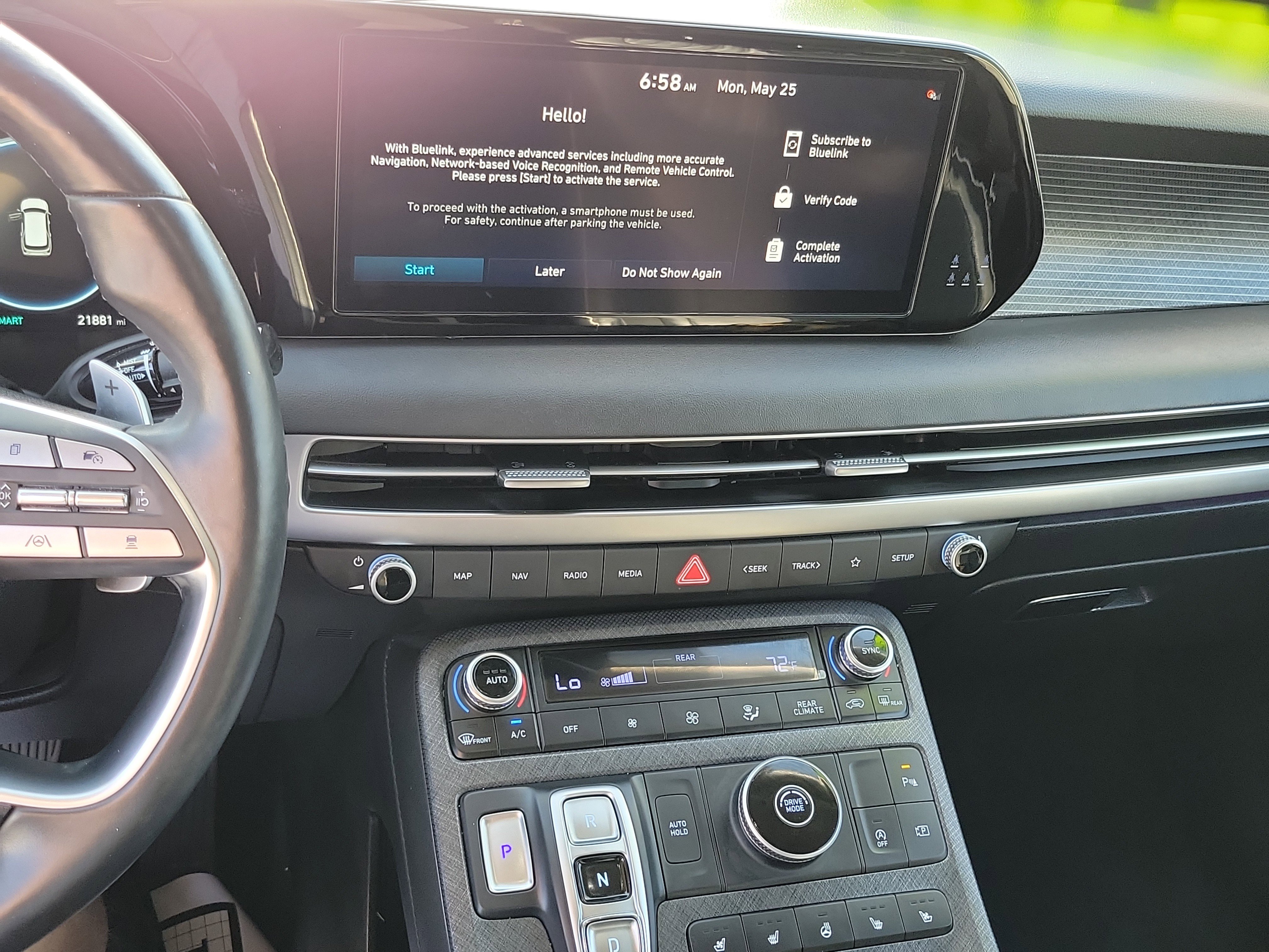 Used 2024 Hyundai Palisade Limited FWD image 15