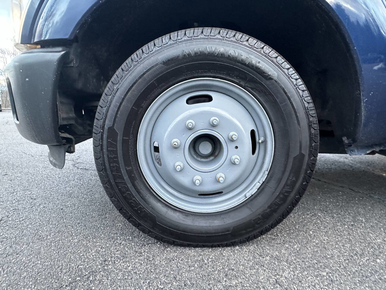 Used 2012 Ford F350 XL image 13