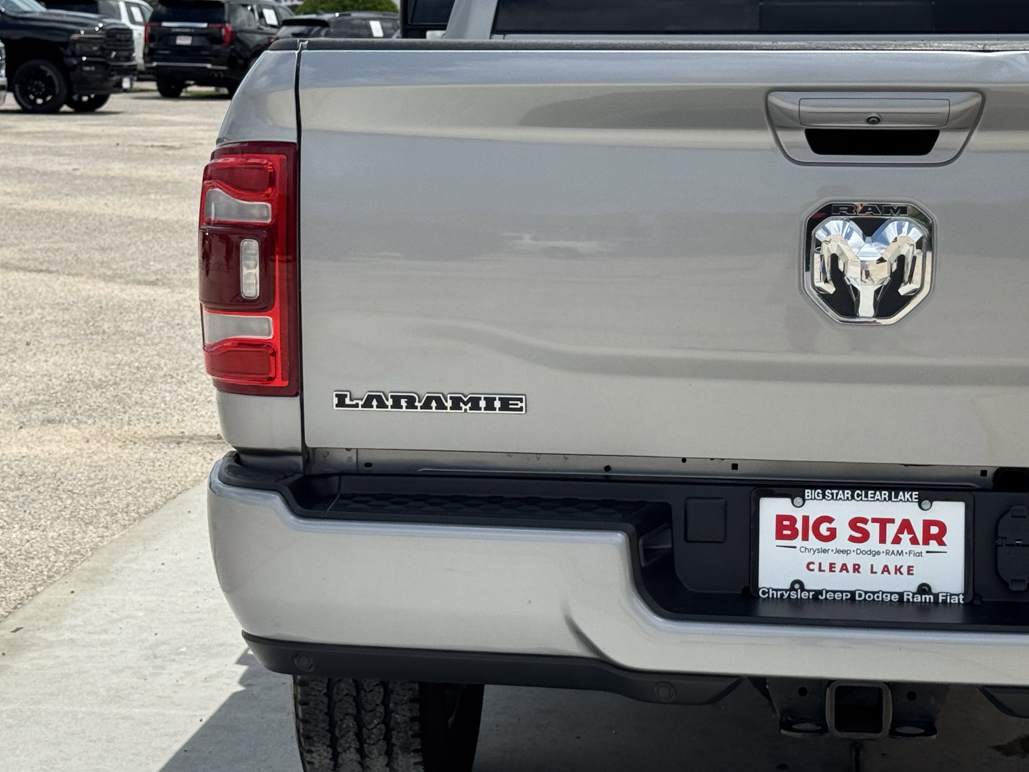 Used 2024 RAM 2500 Laramie w/ Safety Group image 11