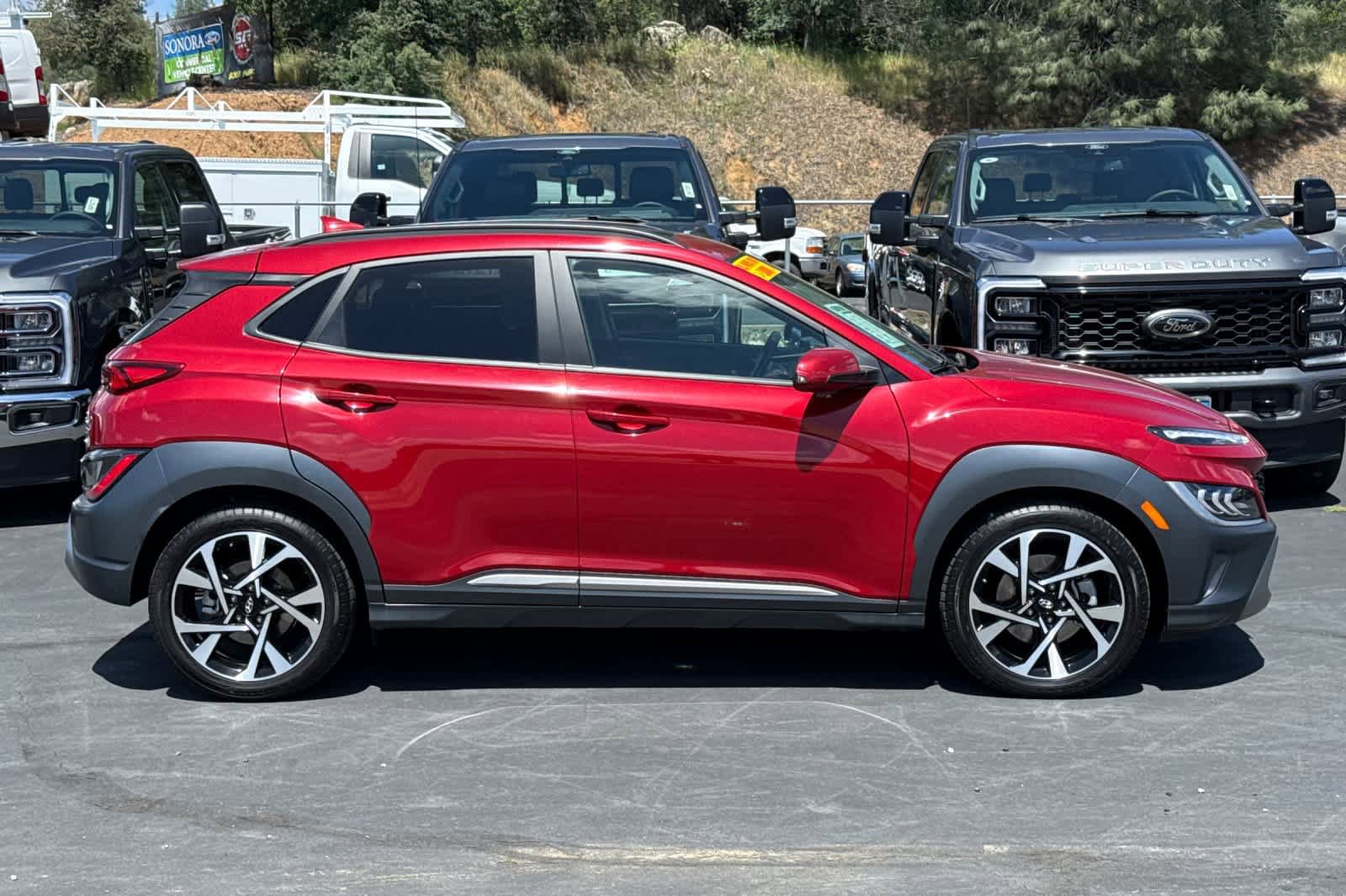 Used 2023 Hyundai Kona Limited w/ Cargo Package AWD/4WD image 3