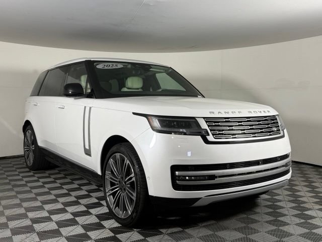 Used 2025 Land Rover Range Rover Long Wheelbase Autobiography AWD/4WD image 10
