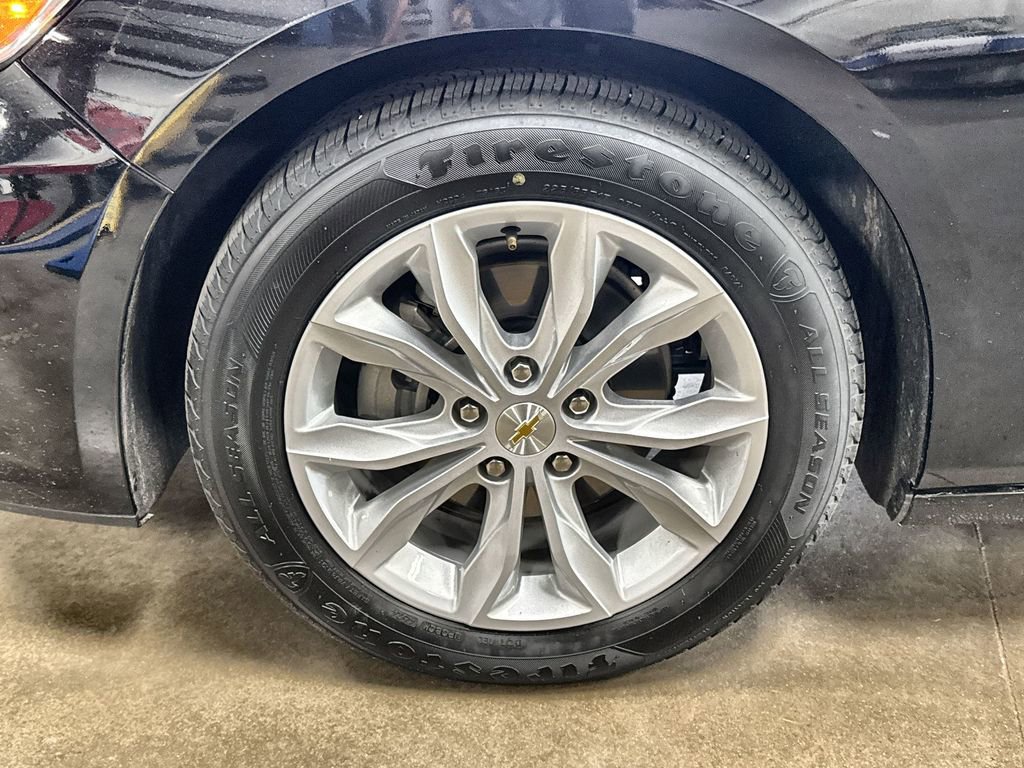 Used 2025 Chevrolet Malibu LT FWD image 30